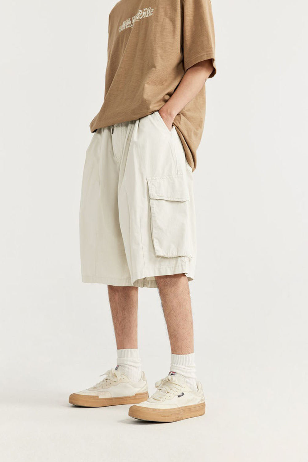 Garment-Washed Wide-Leg Cargo Shorts: Multi-Pocket Utility Half-Pants