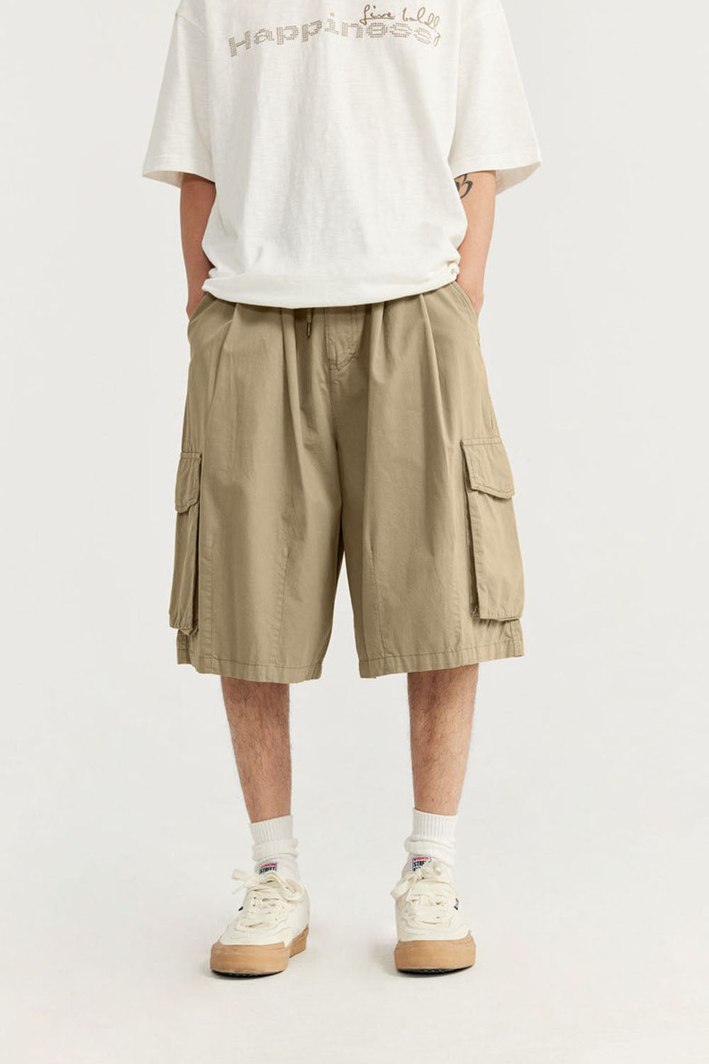 Garment-Washed Wide-Leg Cargo Shorts: Multi-Pocket Utility Half-Pants