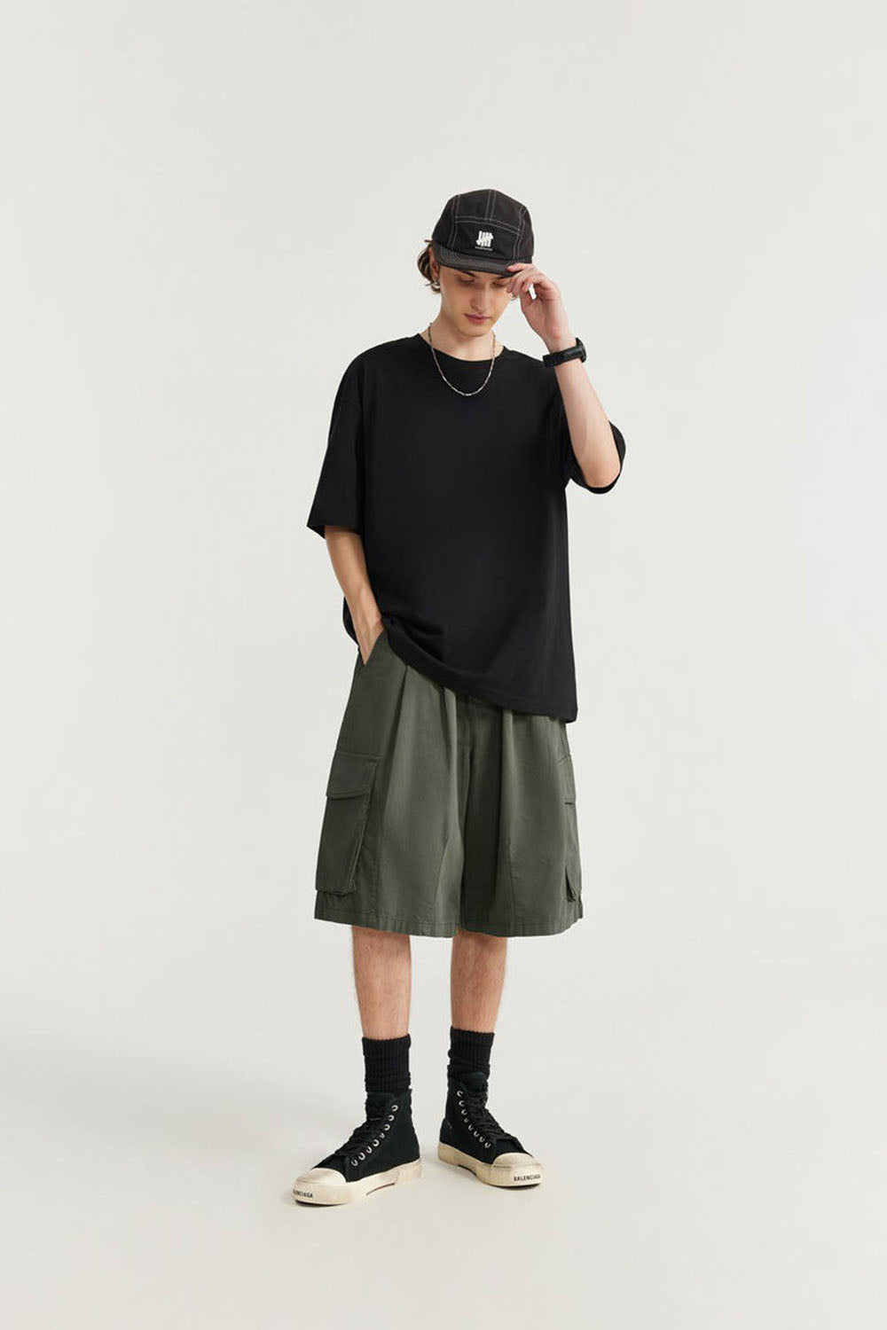 Garment-Washed Wide-Leg Cargo Shorts: Multi-Pocket Utility Half-Pants