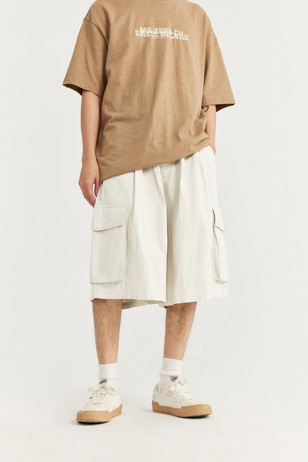 Garment-Washed Wide-Leg Cargo Shorts: Multi-Pocket Utility Half-Pants