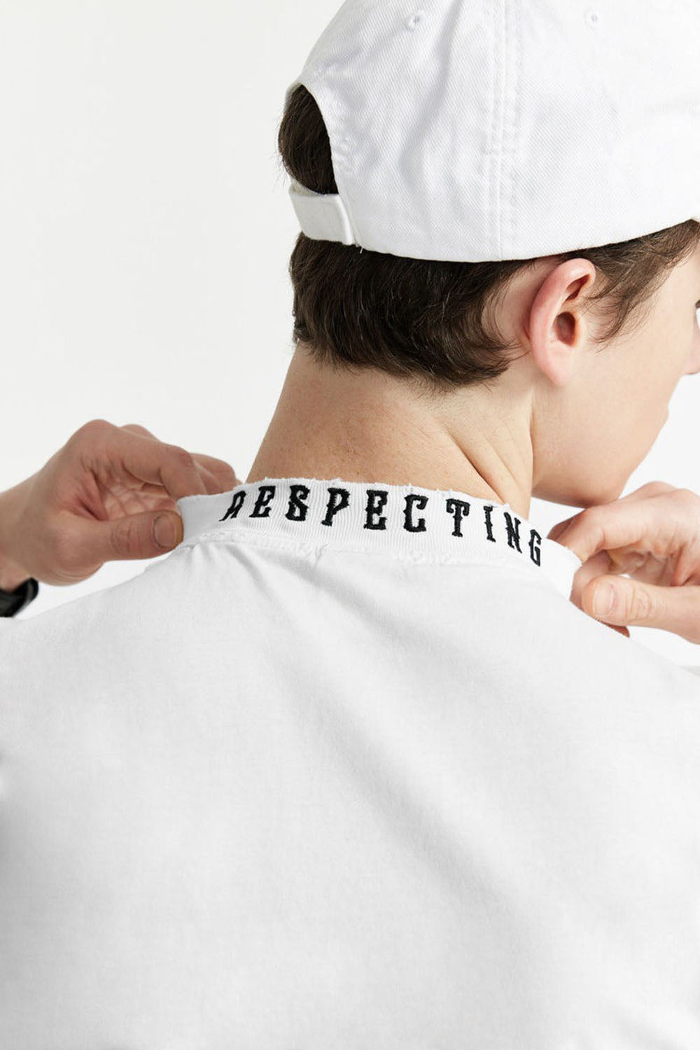 Men's High Collar Embroidered Loose Fit Distressed Short Sleeve T-shirt