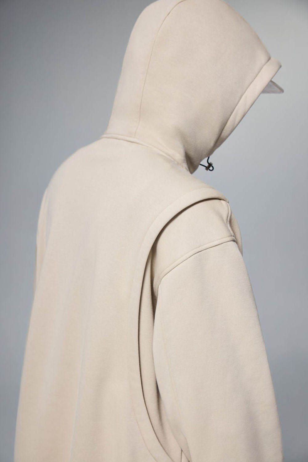 Men's 3D Panel Hooded Jacket in Loose Fit