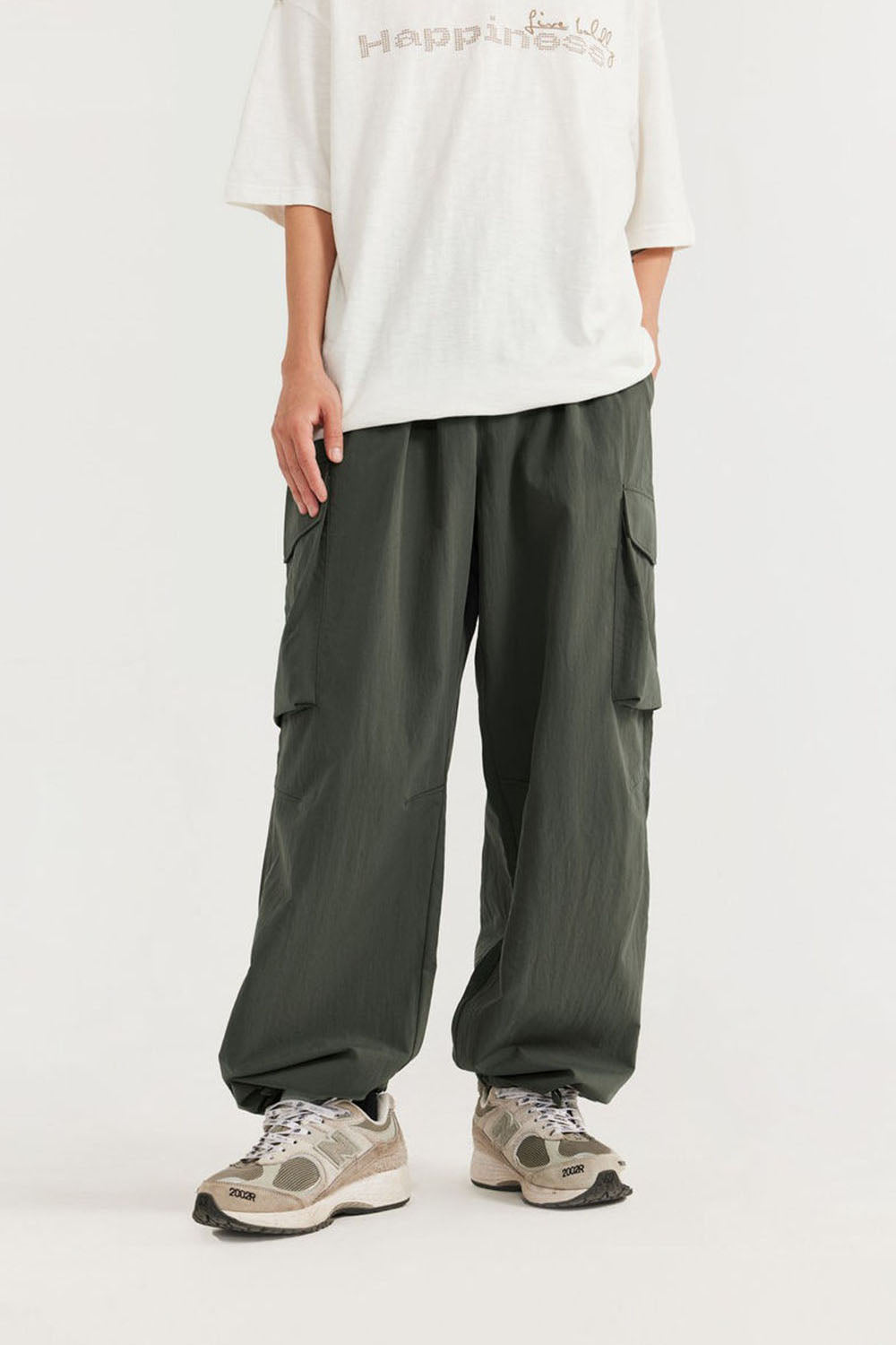 Wrinkled Utility Straight-Leg Pants with Large Pockets