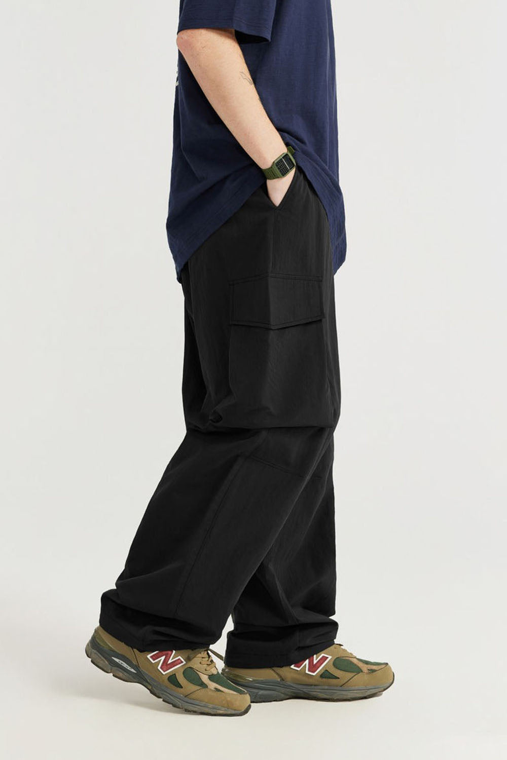 Wrinkled Utility Straight-Leg Pants with Large Pockets
