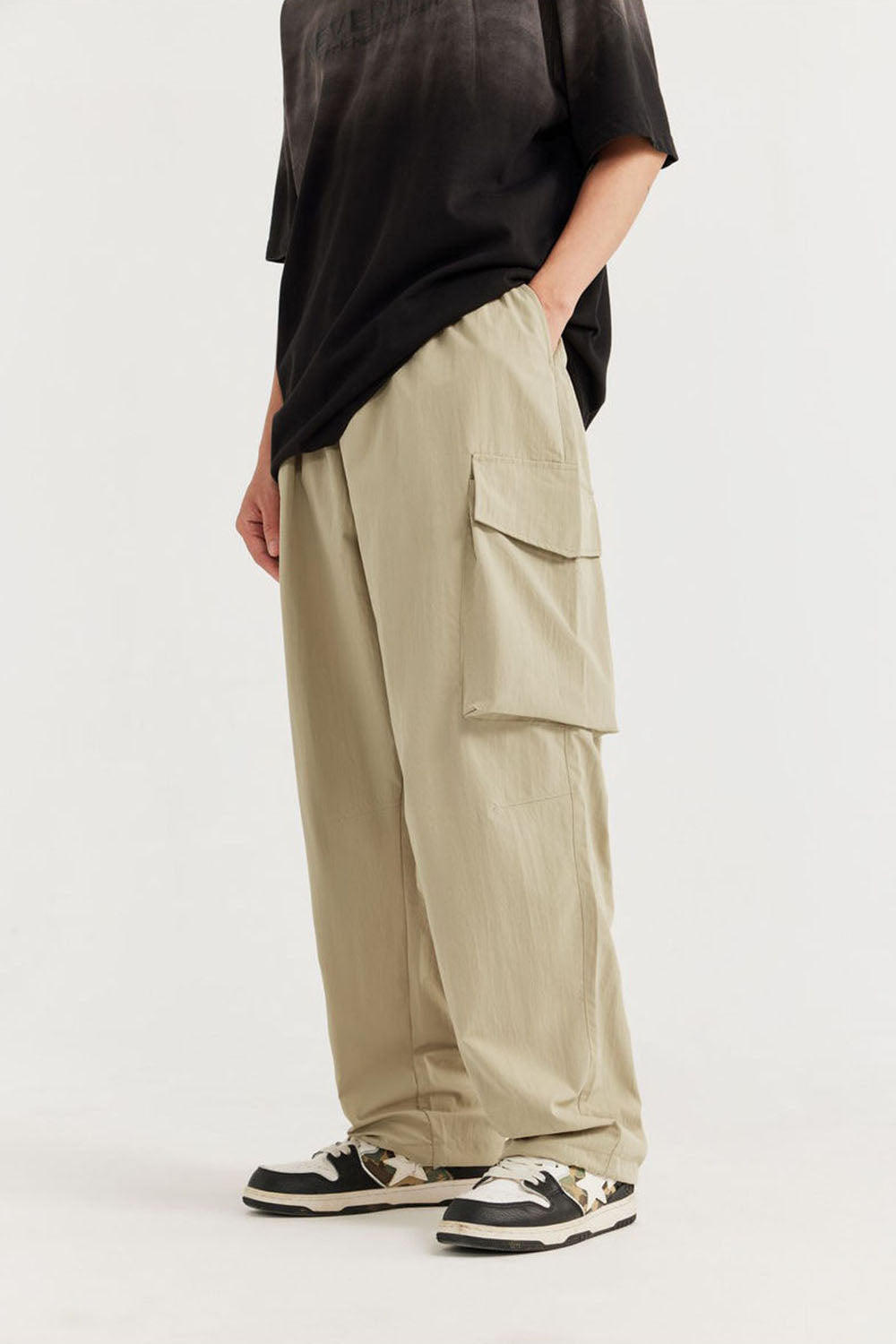 Wrinkled Utility Straight-Leg Pants with Large Pockets
