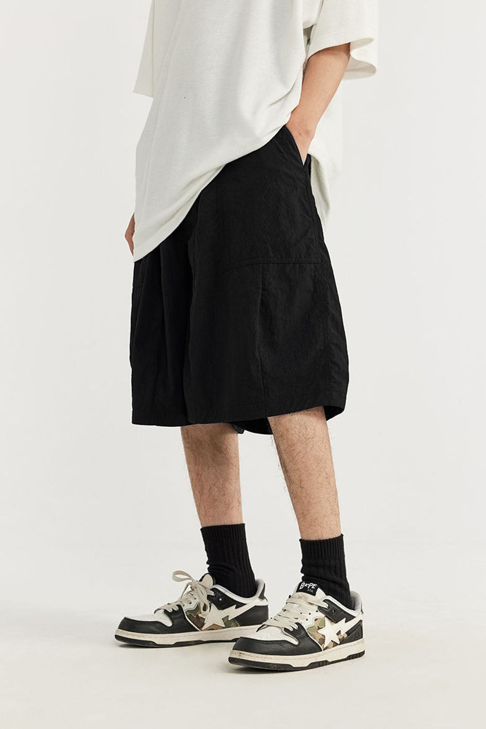 Wrinkled Outdoor Wide-Leg Shorts for Casual Wear