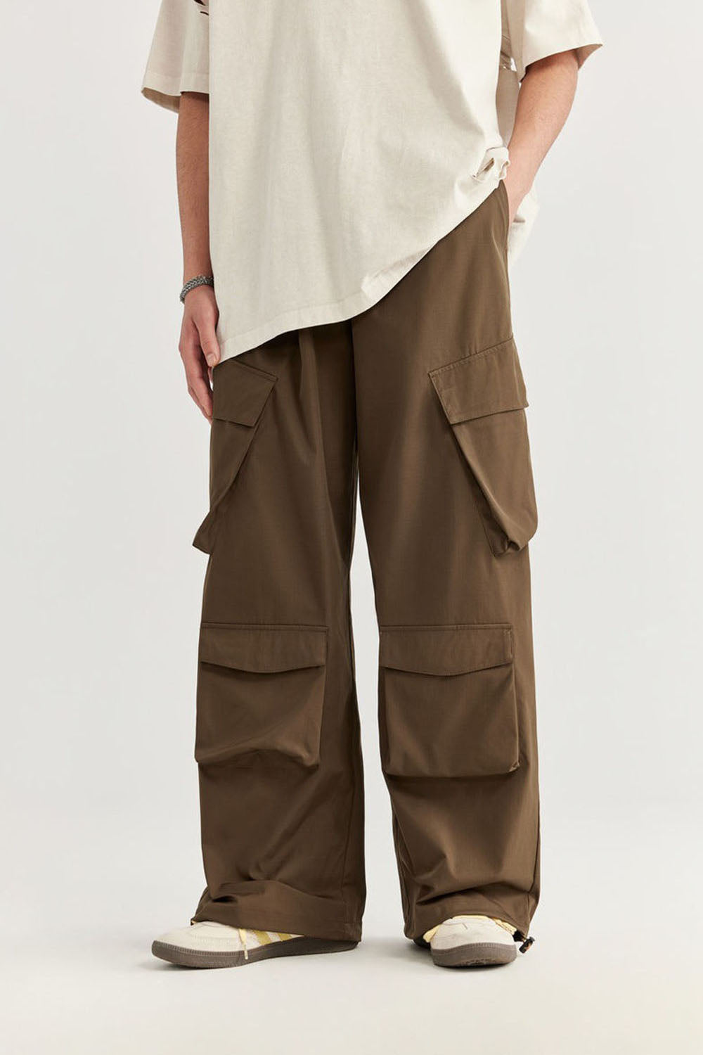 Plaid Multi-Pocket Cargo Wide-Leg Trousers