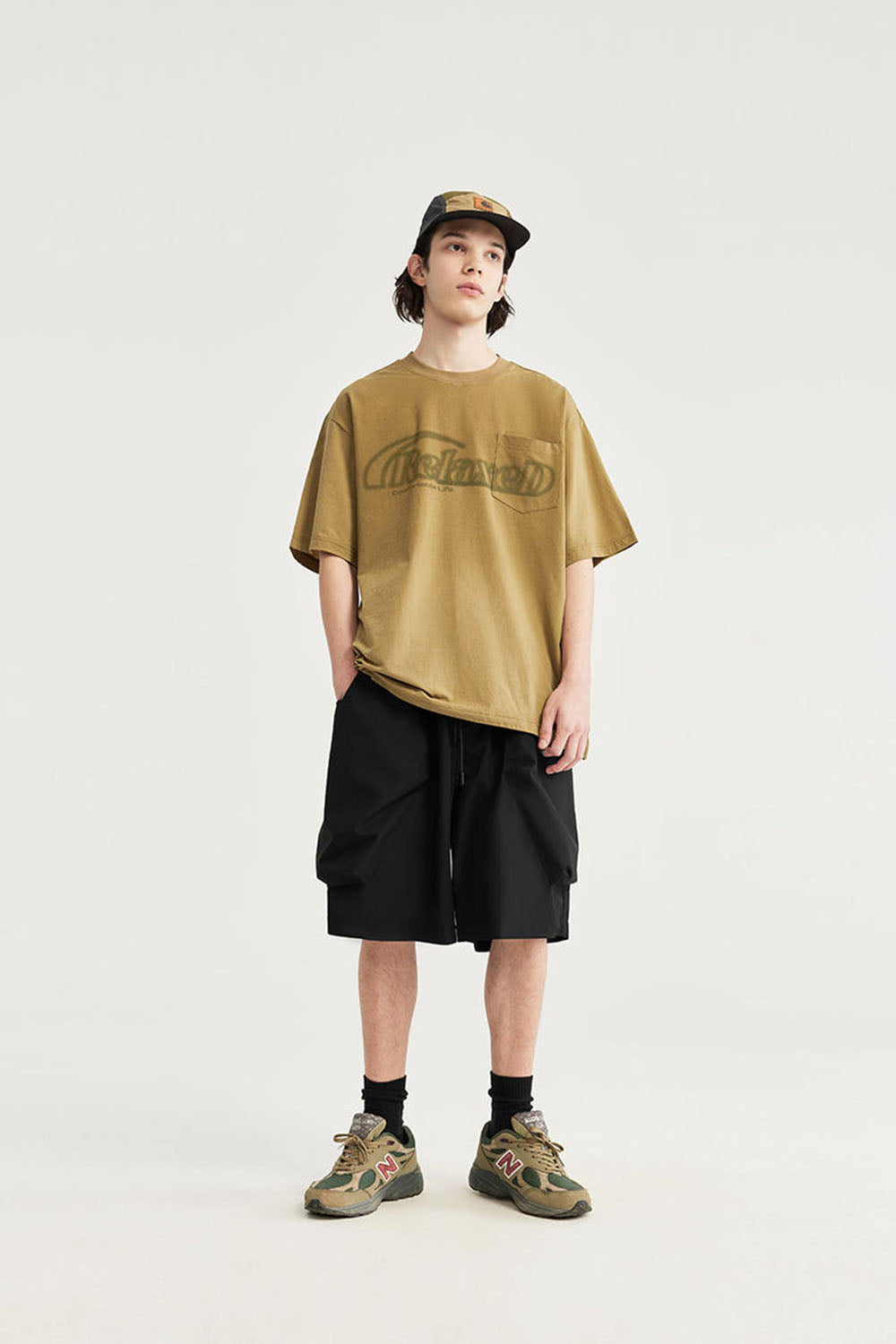 Light Khaki Large-Pocket Utility Shorts