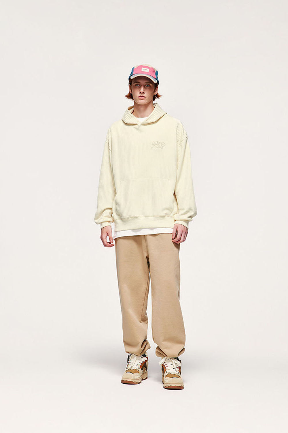 Coarse Knit Hooded Sweatshirt with Embroidered Piano Pattern