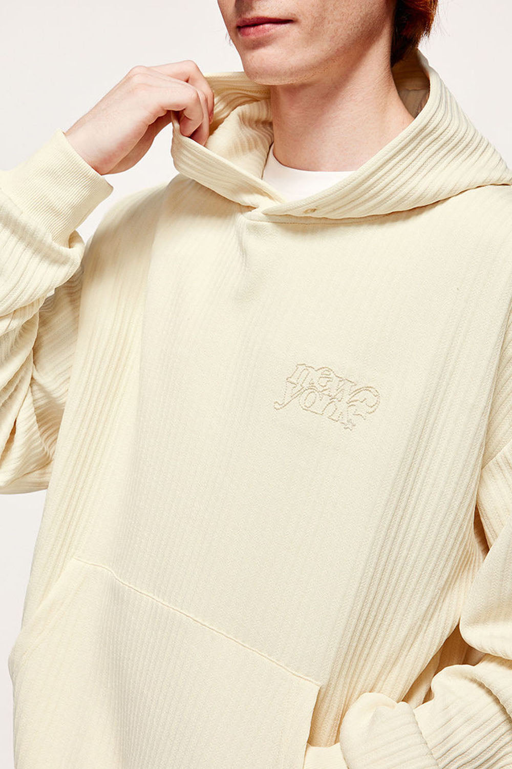 Coarse Knit Hooded Sweatshirt with Embroidered Piano Pattern