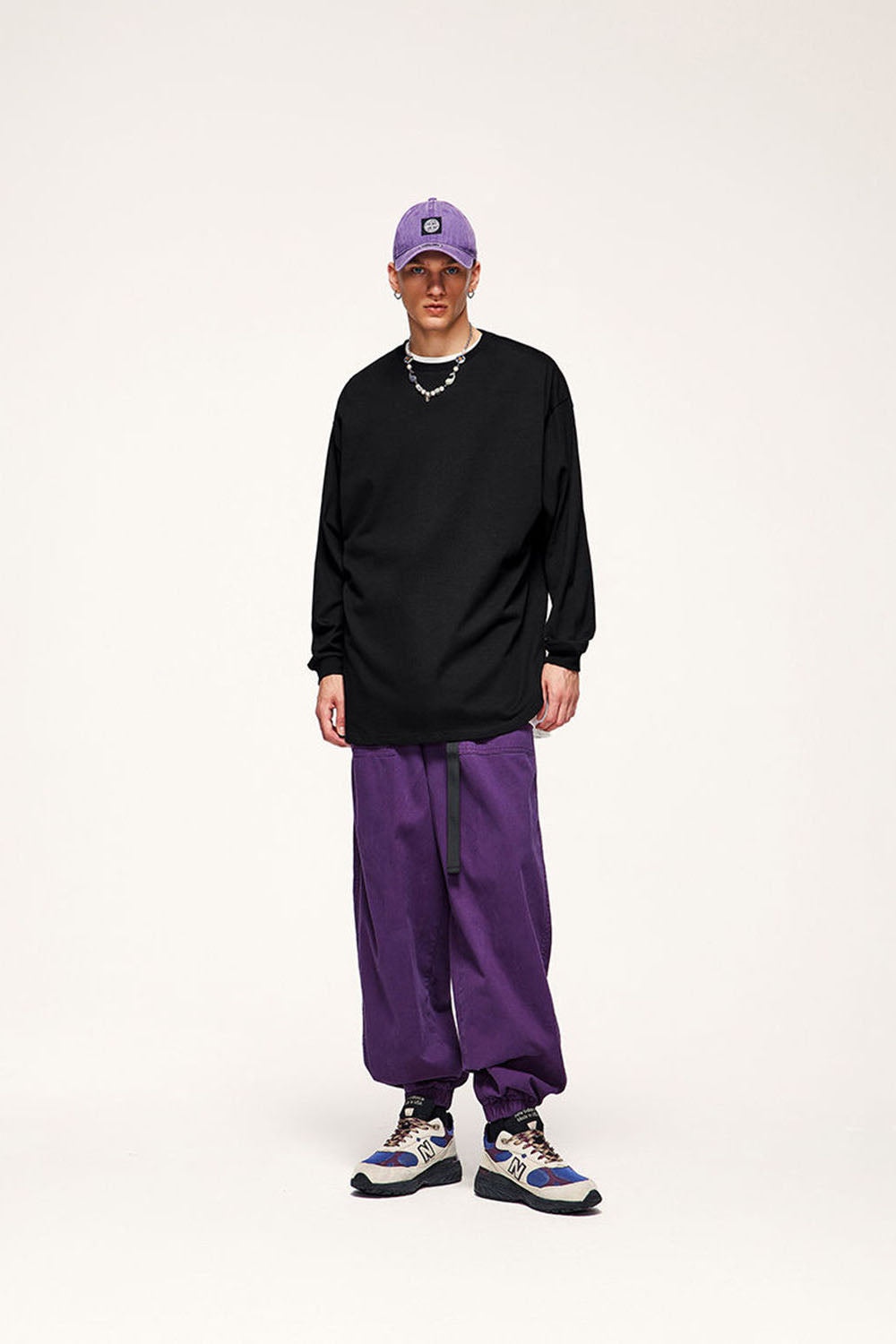 305G Heavyweight Curved Hem Long Sleeve T-Shirt in Loose Casual Fit