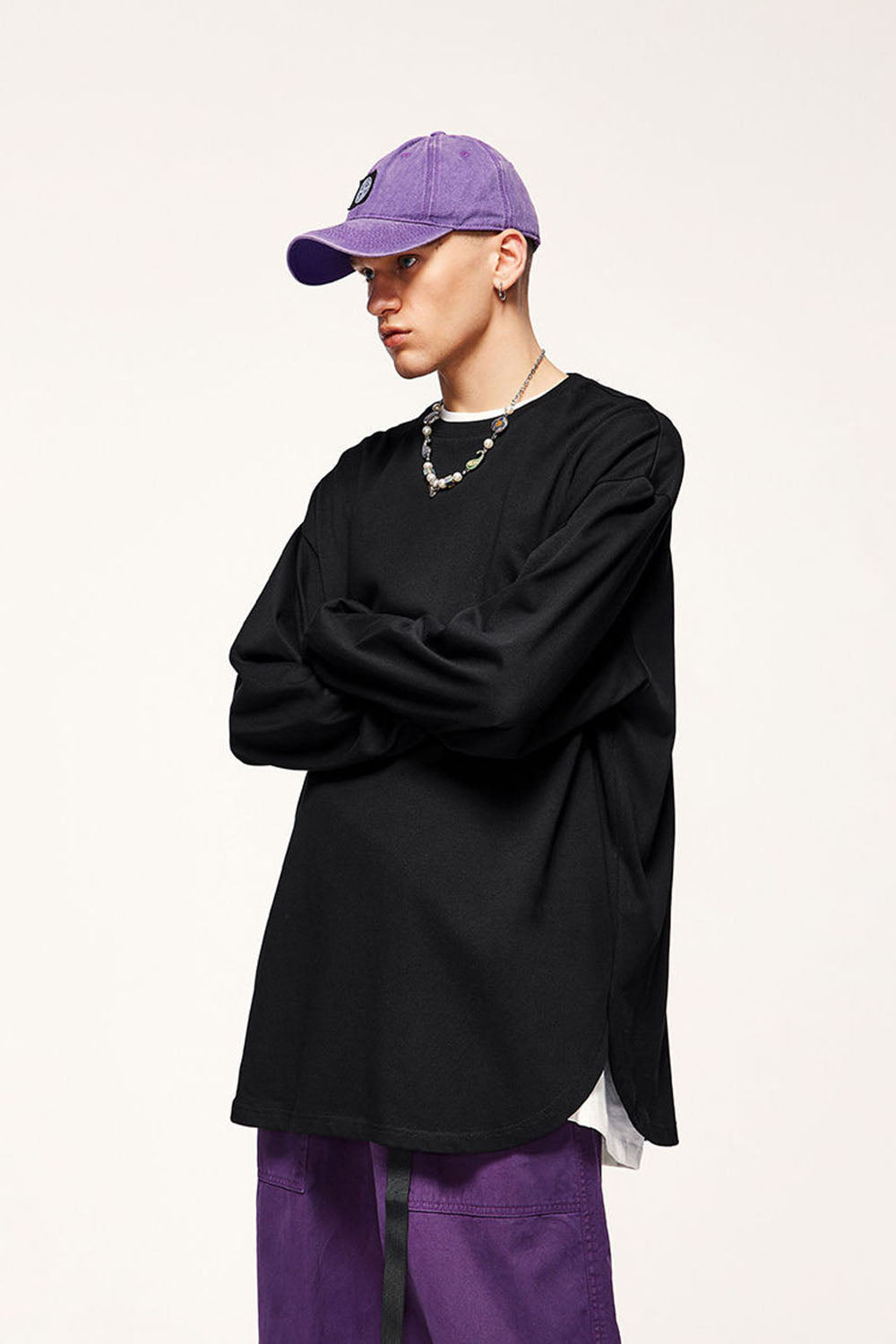 305G Heavyweight Curved Hem Long Sleeve T-Shirt in Loose Casual Fit