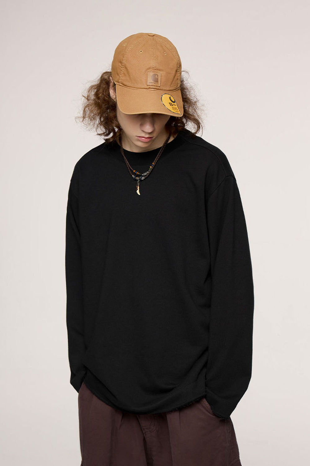 370G Frayed Edge Semi-Turtleneck Sweatshirt in a Loose Streetwear Style