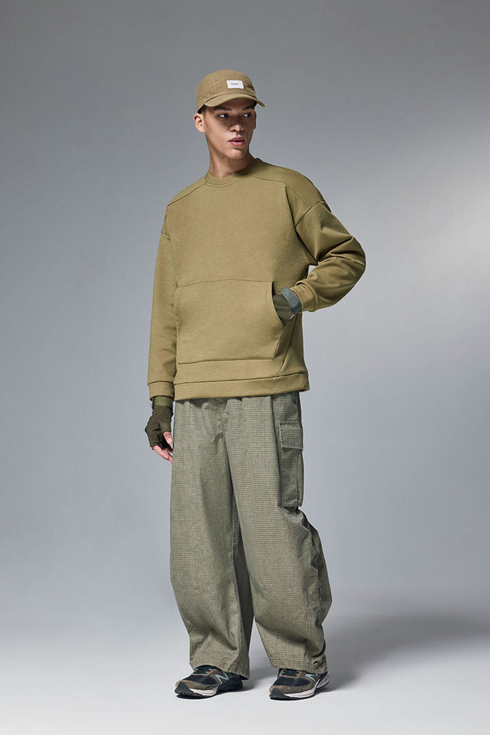 410g Hydrogen Multi-Stretch Round Neck Fleece Sweatshirt for Light Outdoor and Cycling