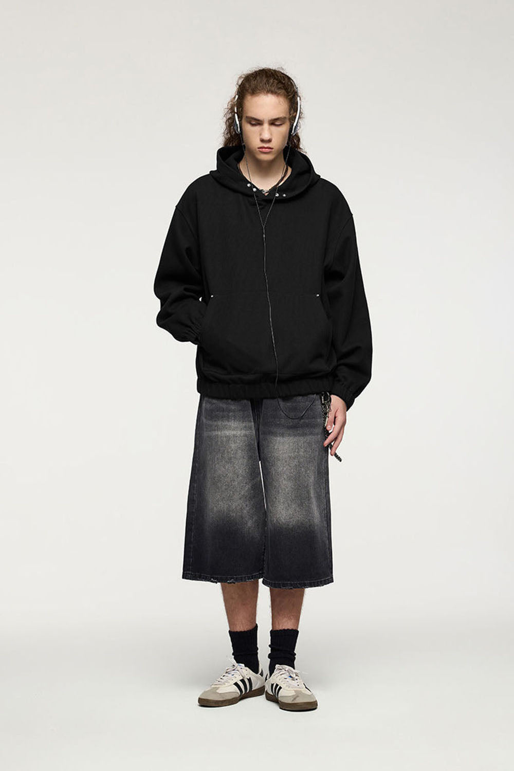 450g Rivet Fleece Hooded Sweatshirt Short Loose Top