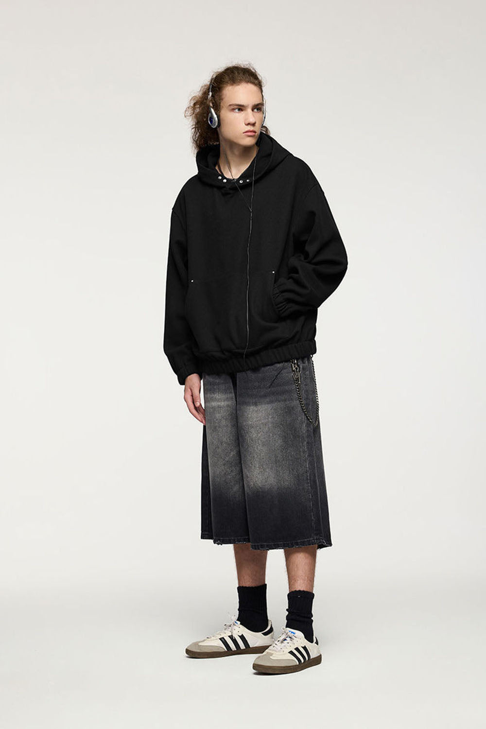 450g Rivet Fleece Hooded Sweatshirt Short Loose Top