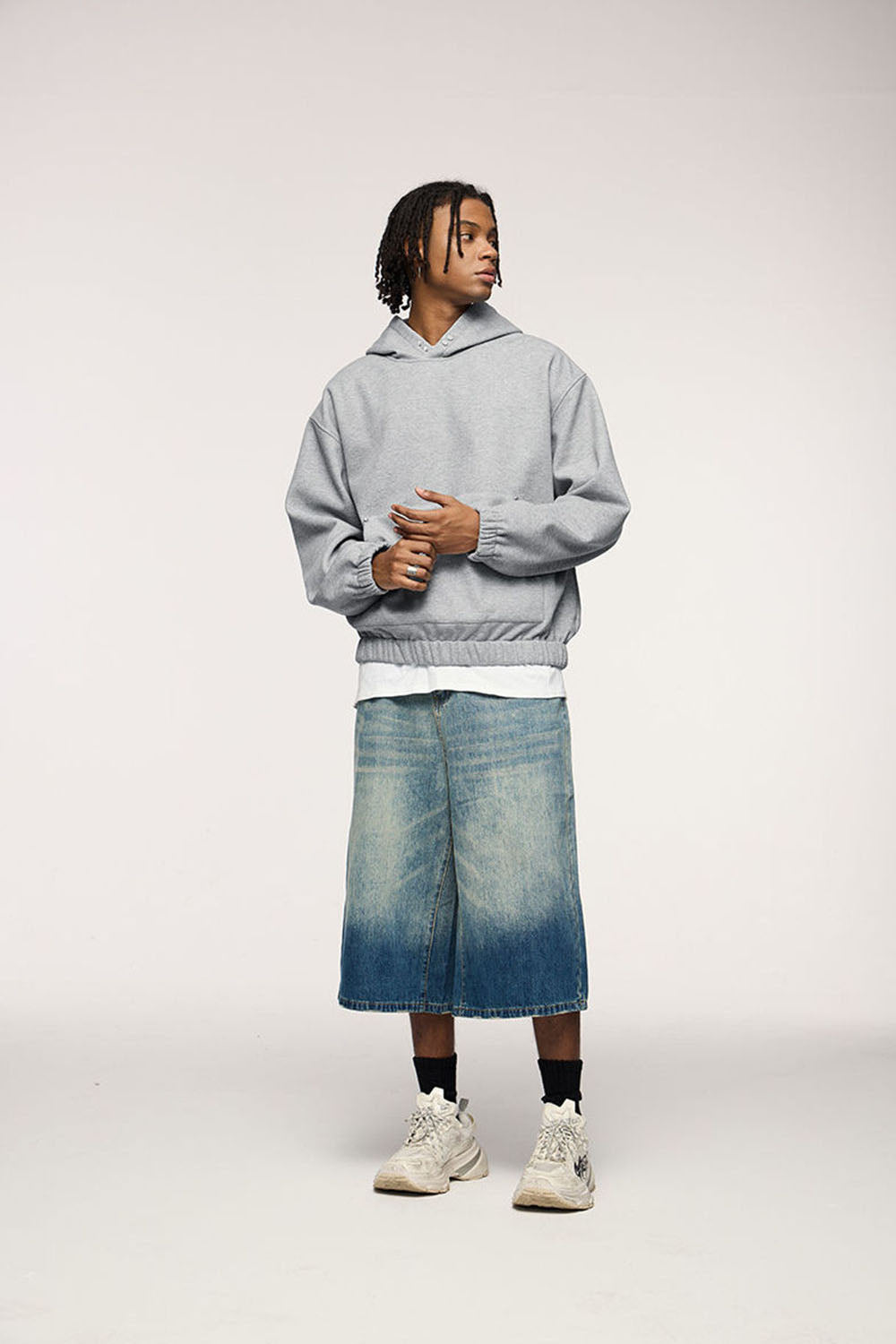 450g Rivet Fleece Hooded Sweatshirt Short Loose Top