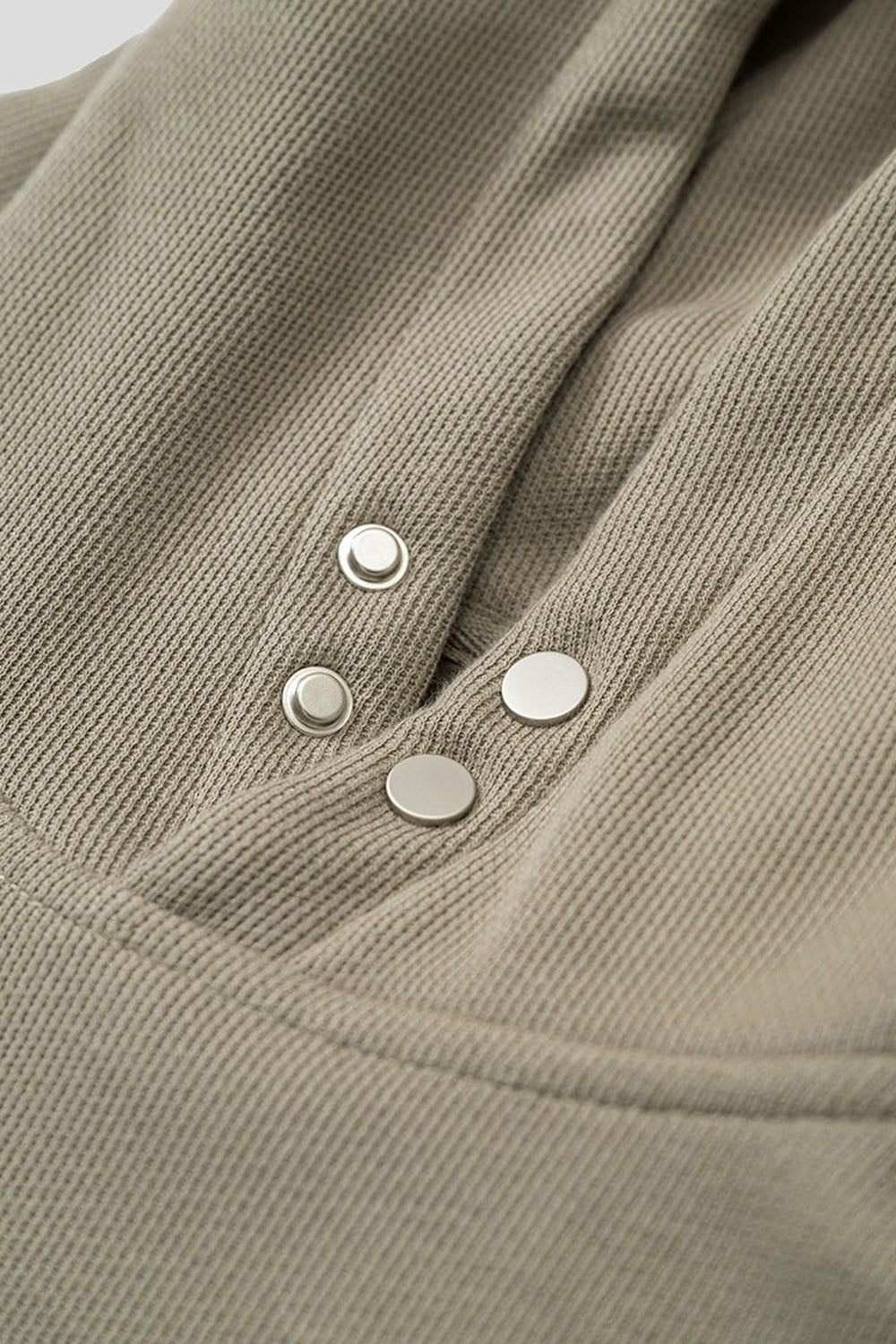 450g Rivet Fleece Hooded Sweatshirt Short Loose Top