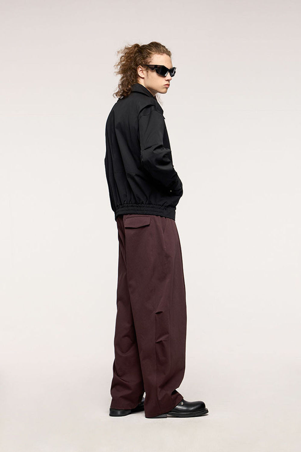 Elastic Rivet Utility Cropped Jacket: Vintage Collared Lumberjack Workwear
