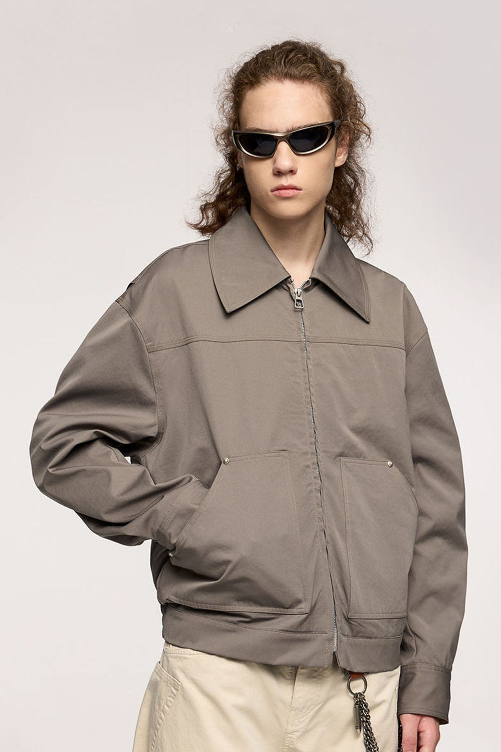 Elastic Rivet Utility Cropped Jacket: Vintage Collared Lumberjack Workwear