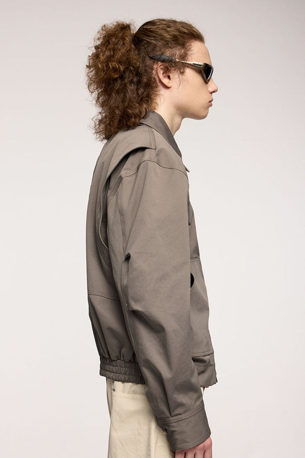 Elastic Rivet Utility Cropped Jacket: Vintage Collared Lumberjack Workwear