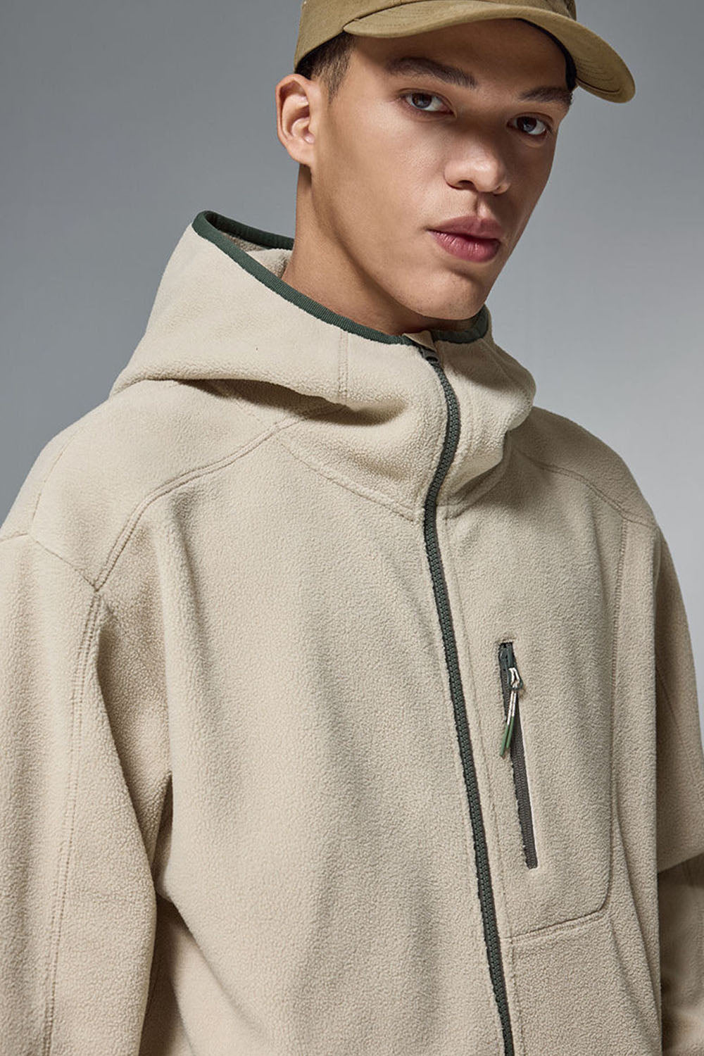 Color-Block Fleece Windproof Jacket with Stand Collar and Hood