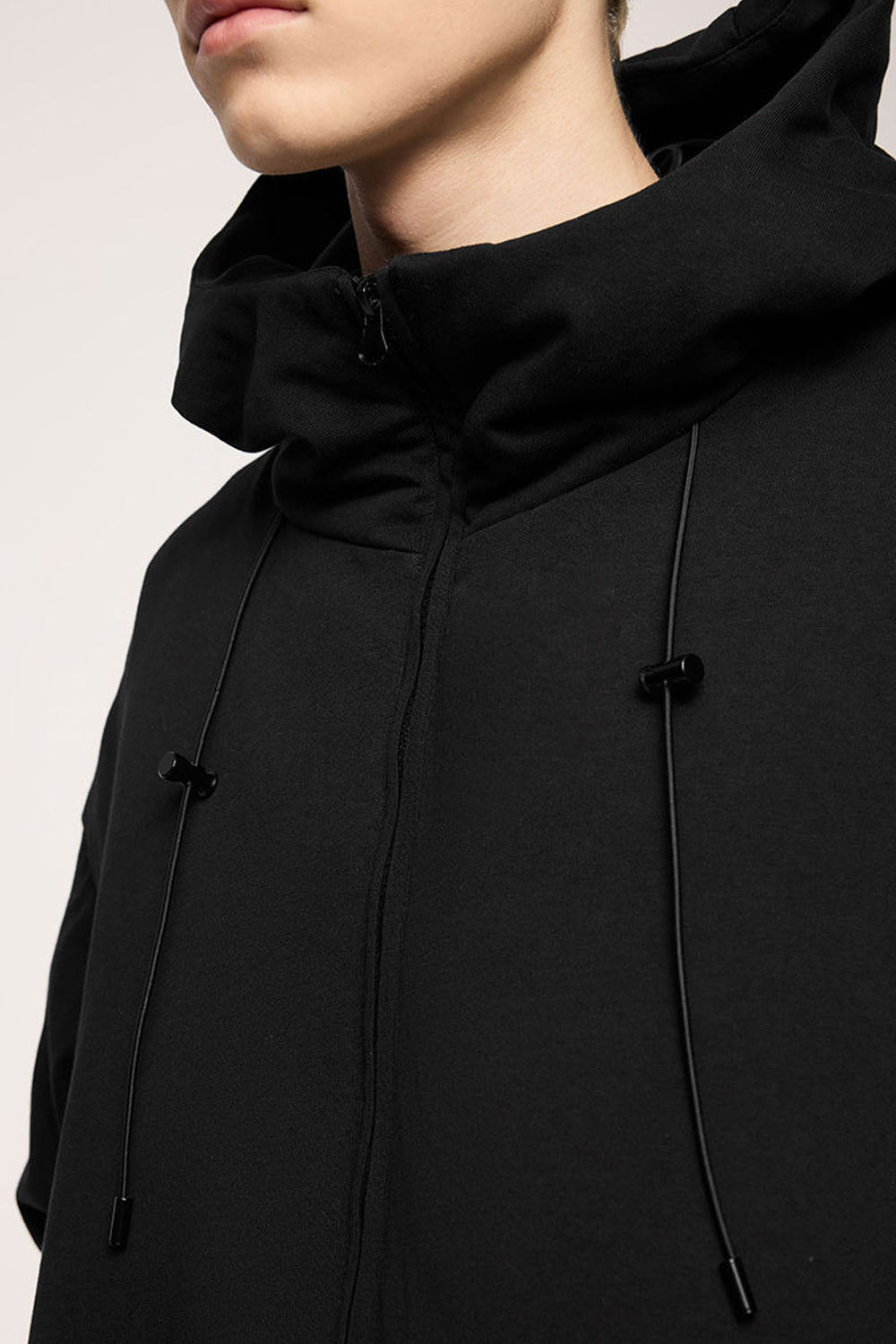 Functional Knit Fabric Down Jacket with 90% Down Fill and Solid Color Hooded Design