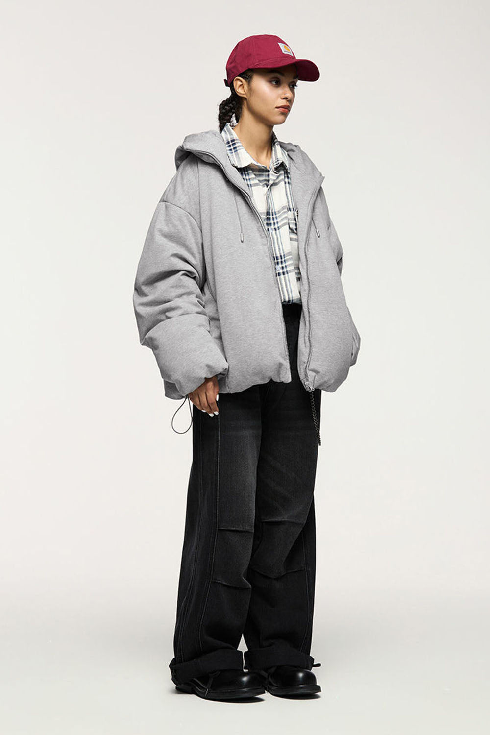 Functional Knit Fabric Down Jacket with 90% Down Fill and Solid Color Hooded Design