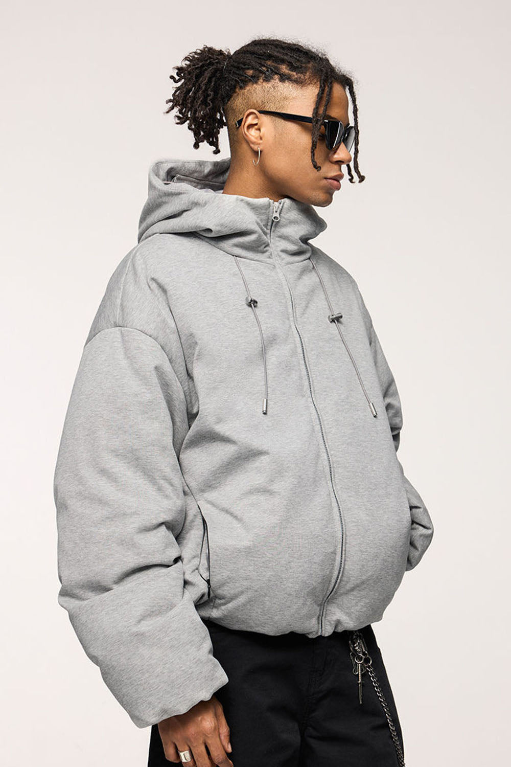 Functional Knit Fabric Down Jacket with 90% Down Fill and Solid Color Hooded Design