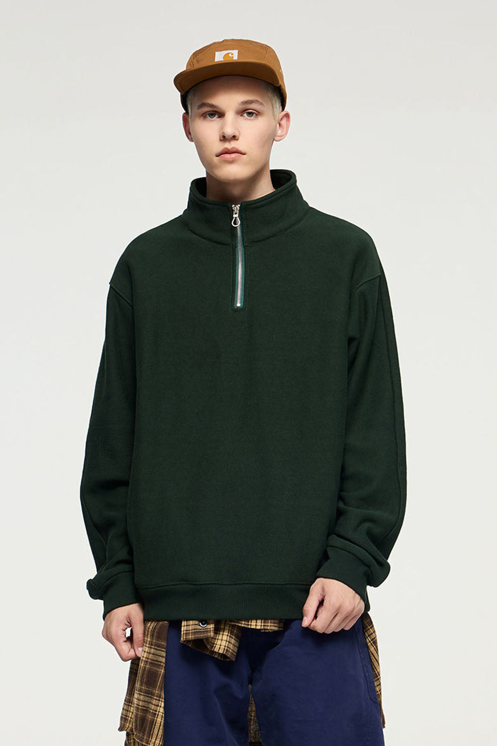 Horizontal Knit Half-Zip Fleece Sweatshirt with Stand Collar and Loose Fit