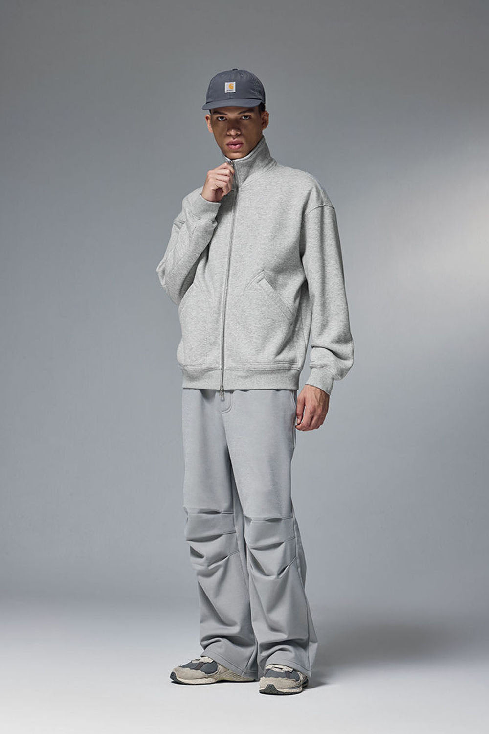 Flame Laminated Fleece High-Neck Jacket with Dual Zipper and Stand-up Collar