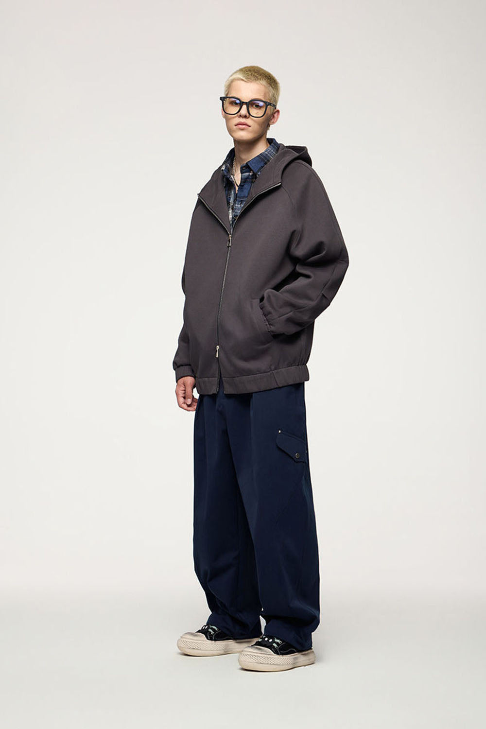 Rivet Faux Pocket Elastic Utility Pants with Wrinkle-Resistant Wide-Leg Design