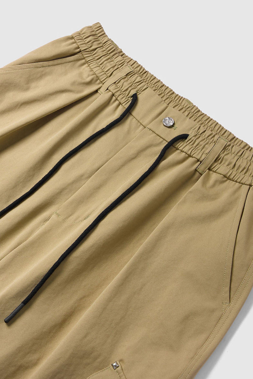 Rivet Faux Pocket Elastic Utility Pants with Wrinkle-Resistant Wide-Leg Design