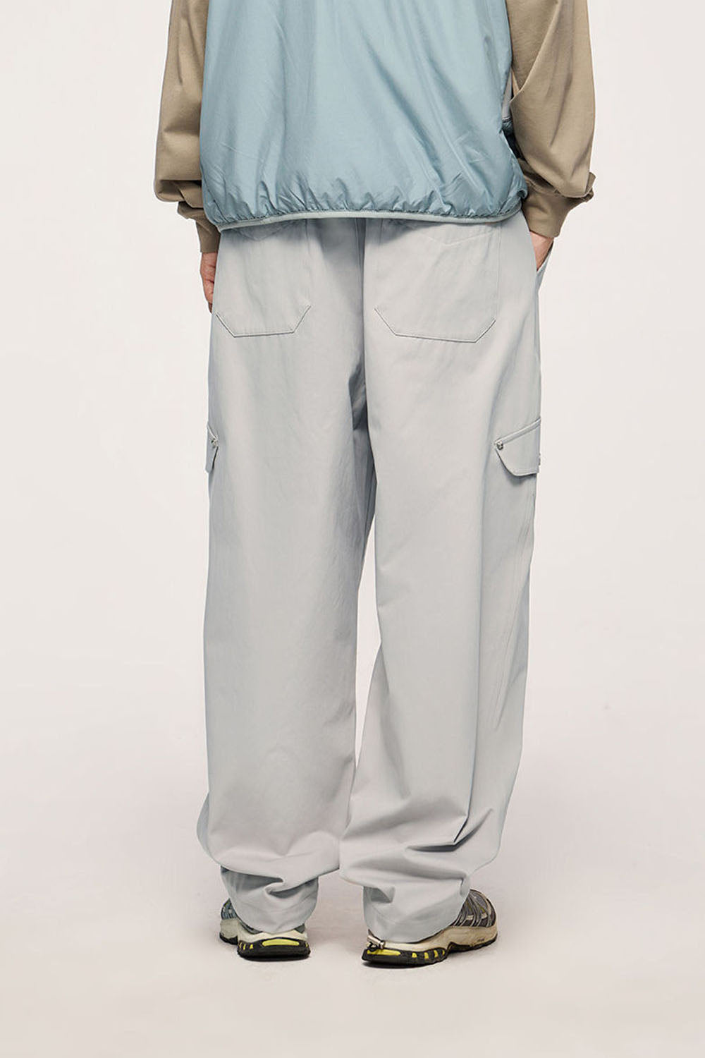 Rivet Faux Pocket Elastic Utility Pants with Wrinkle-Resistant Wide-Leg Design