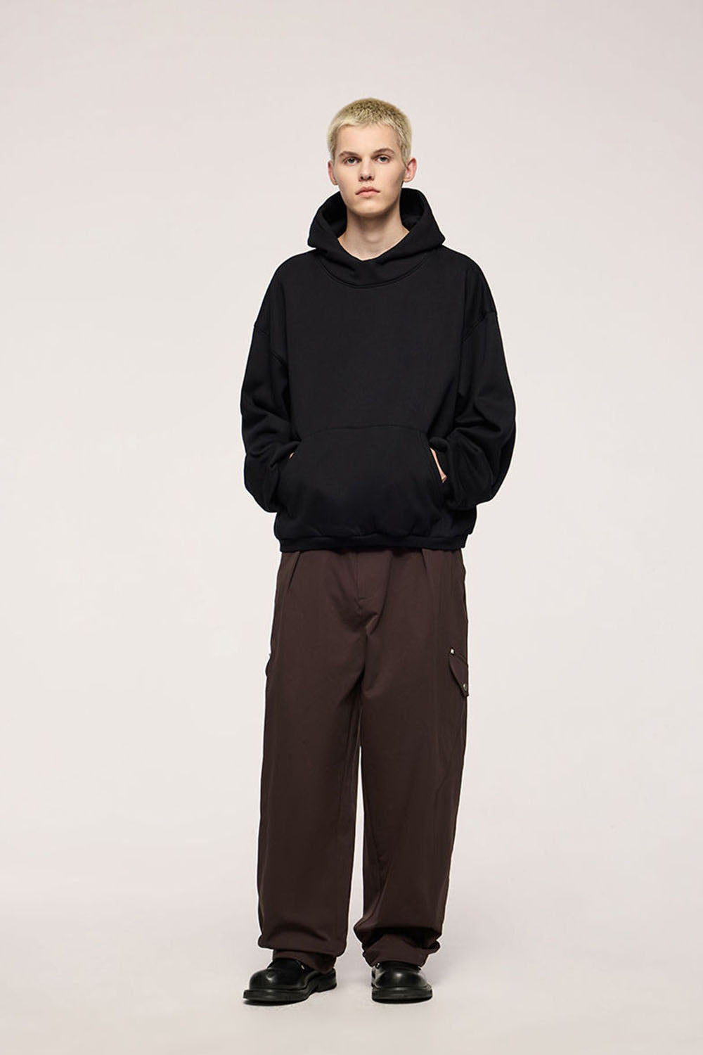 Rivet Faux Pocket Elastic Utility Pants with Wrinkle-Resistant Wide-Leg Design