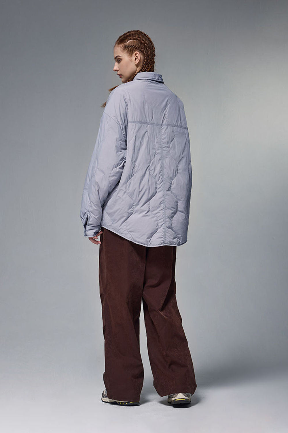 Water-Resistant Gourd Pattern Quilted Down Jacket with 90% Down Fill and Fold-Over Collar
