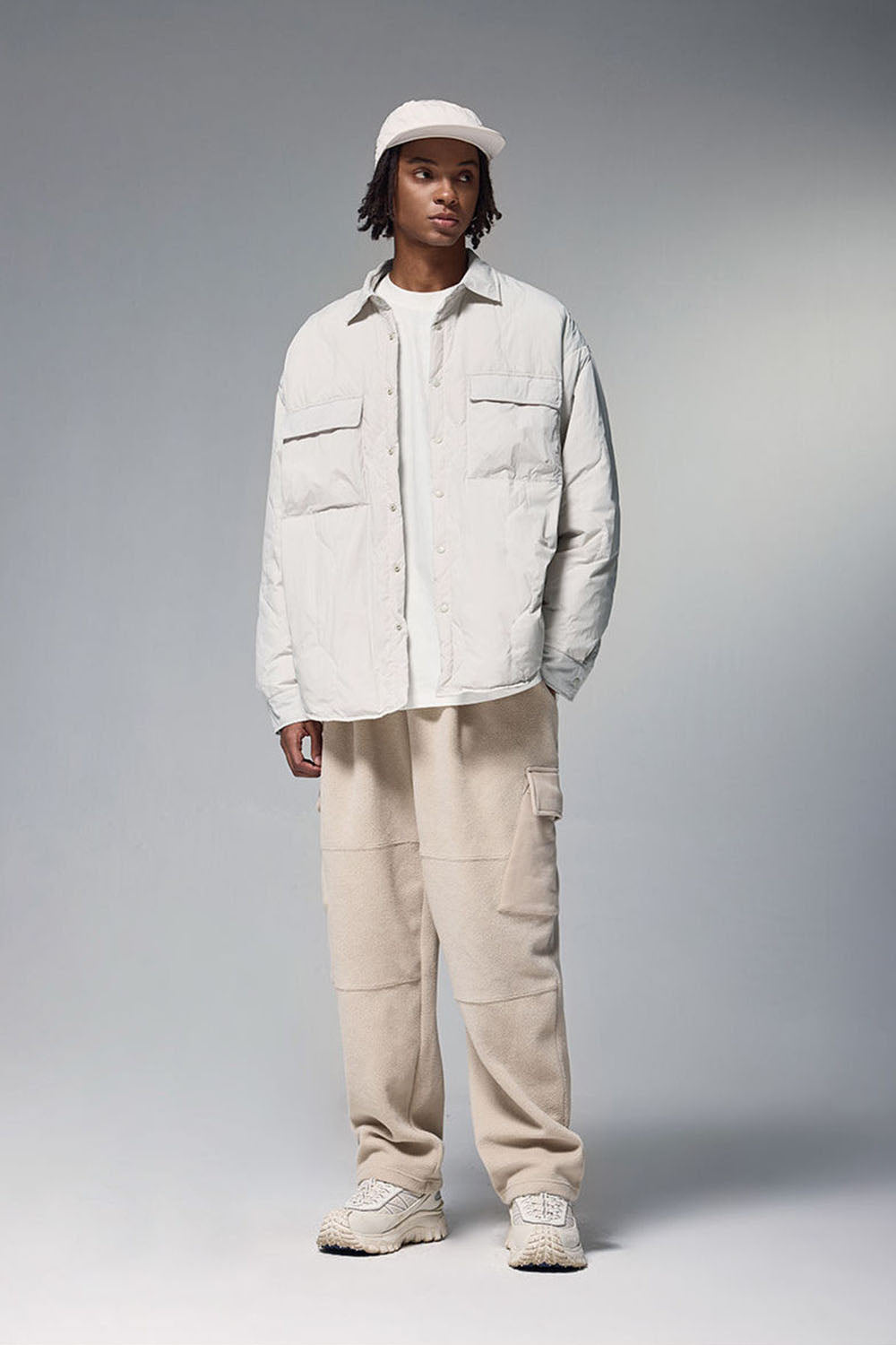 Water-Resistant Gourd Pattern Quilted Down Jacket with 90% Down Fill and Fold-Over Collar