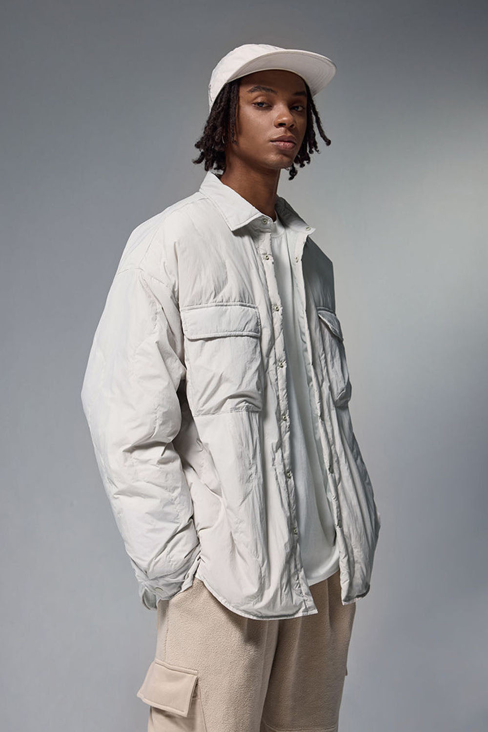 Water-Resistant Gourd Pattern Quilted Down Jacket with 90% Down Fill and Fold-Over Collar