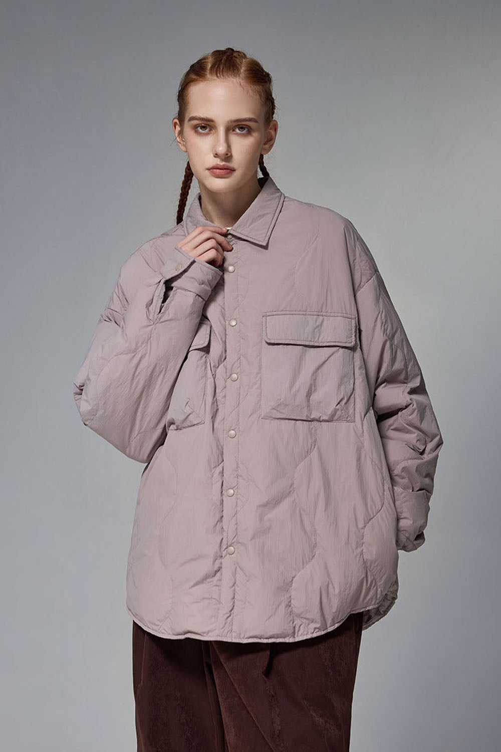 Water-Resistant Gourd Pattern Quilted Down Jacket with 90% Down Fill and Fold-Over Collar