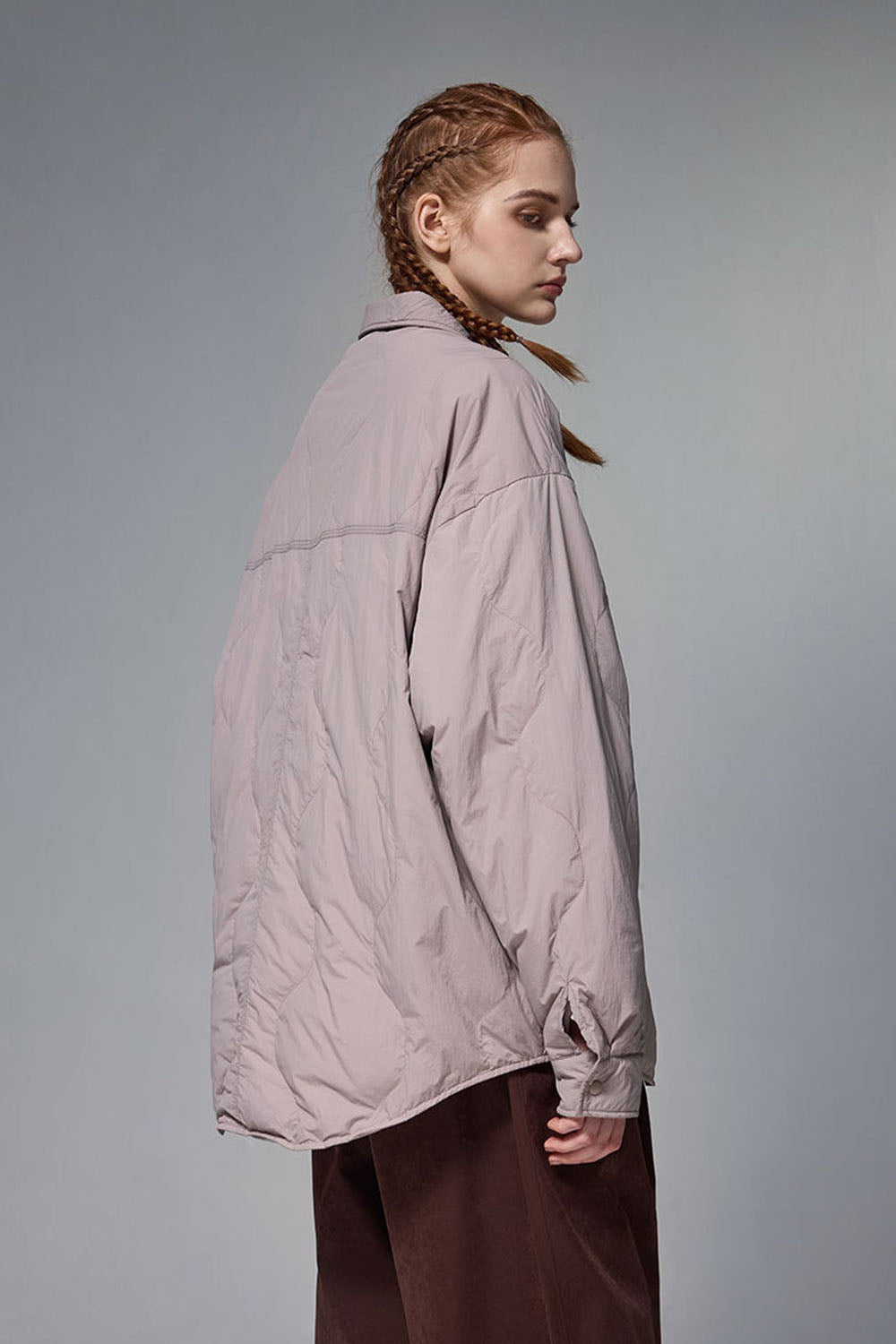 Water-Resistant Gourd Pattern Quilted Down Jacket with 90% Down Fill and Fold-Over Collar