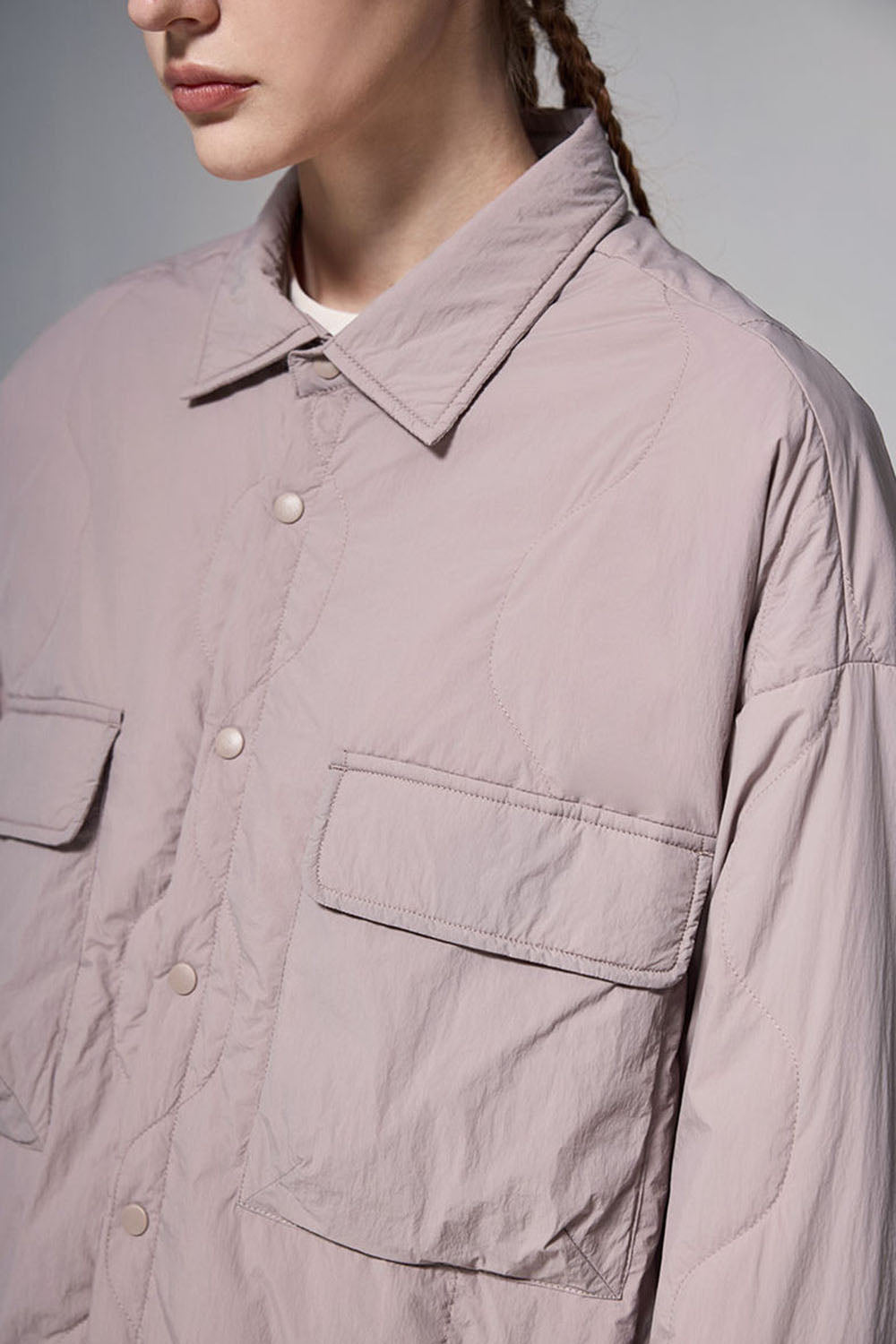 Water-Resistant Gourd Pattern Quilted Down Jacket with 90% Down Fill and Fold-Over Collar