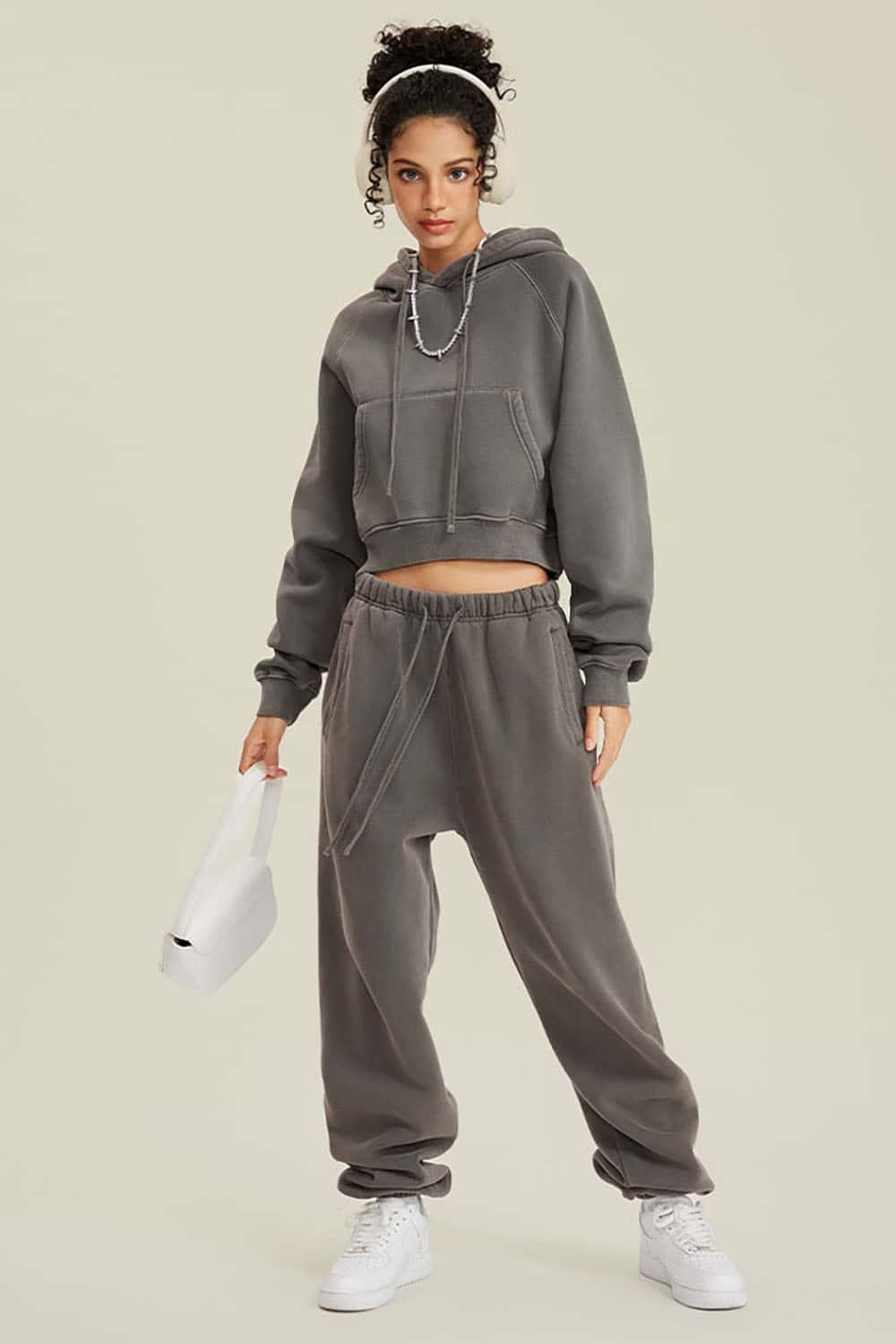Vintage Washed Fleece-Lined Cropped Hoodie with Drop Shoulder Design