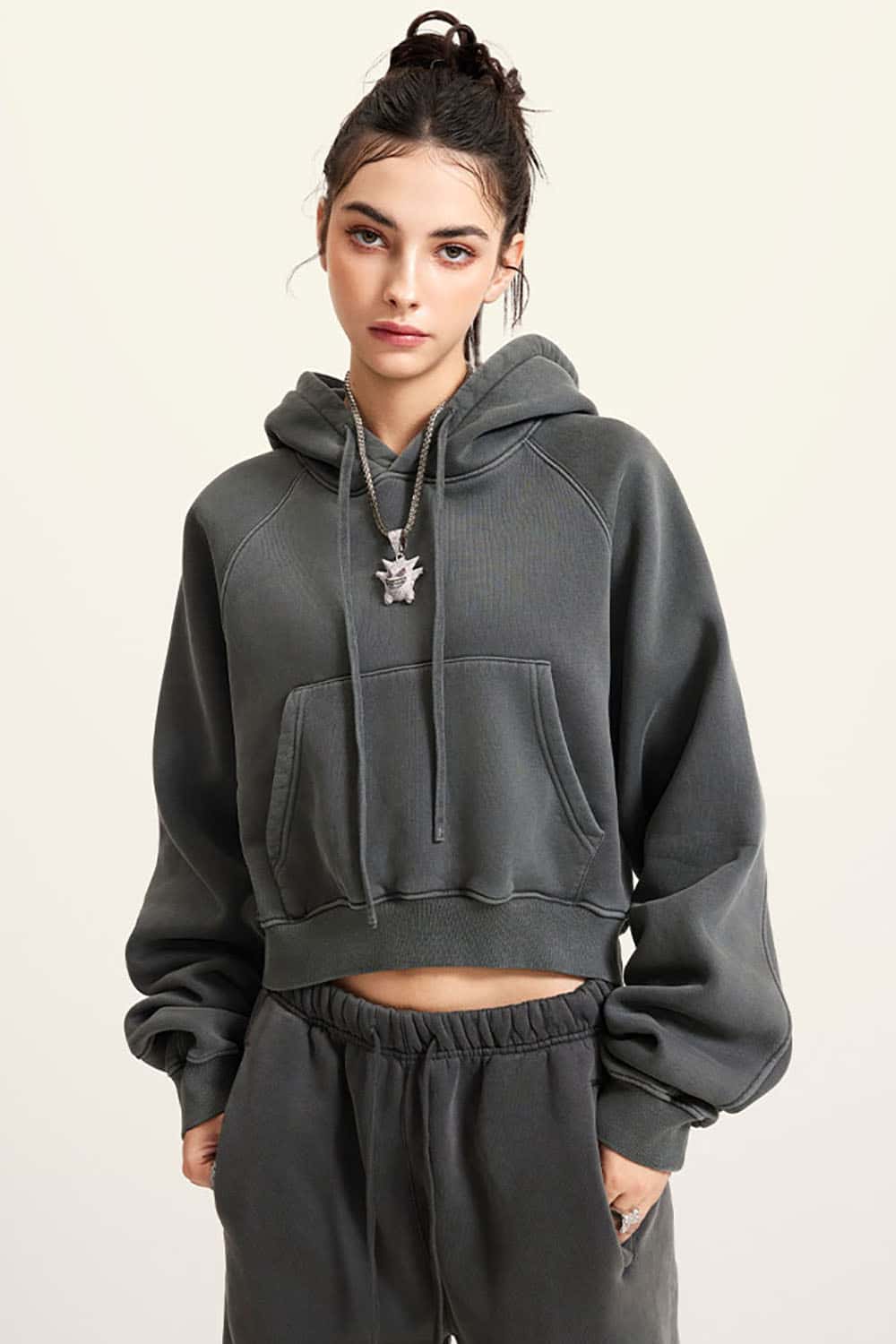 Vintage Washed Fleece-Lined Cropped Hoodie with Drop Shoulder Design