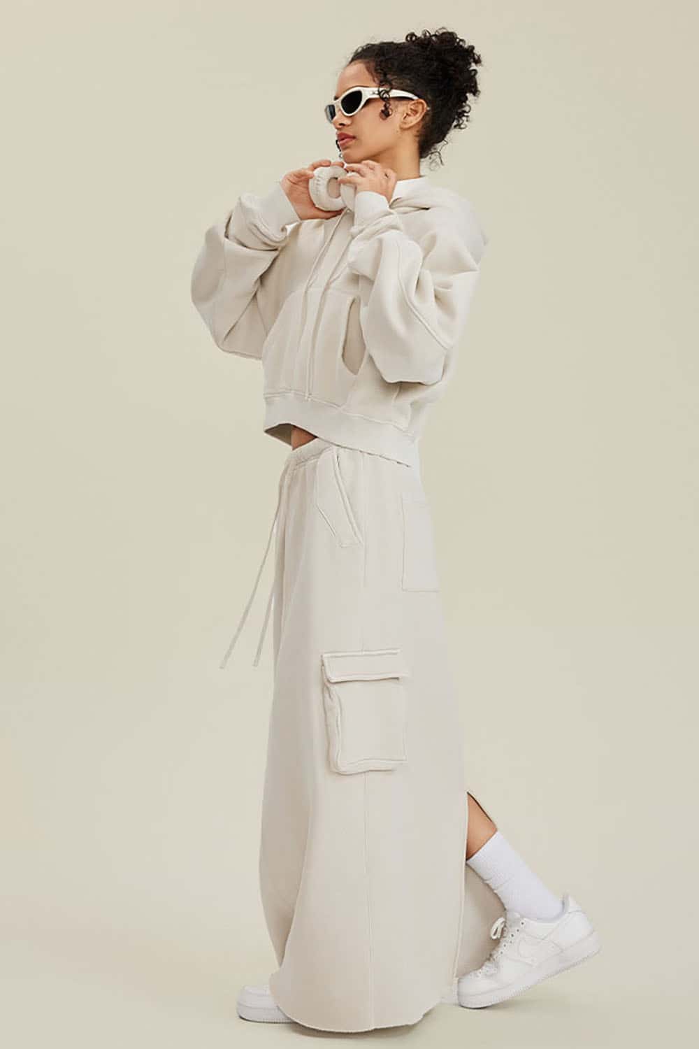 Vintage Washed Fleece-Lined Cropped Hoodie with Drop Shoulder Design