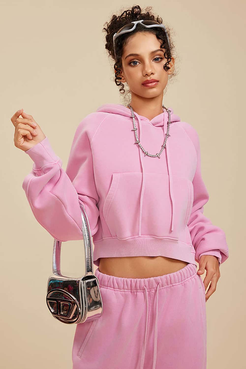 Vintage Washed Fleece-Lined Cropped Hoodie with Drop Shoulder Design