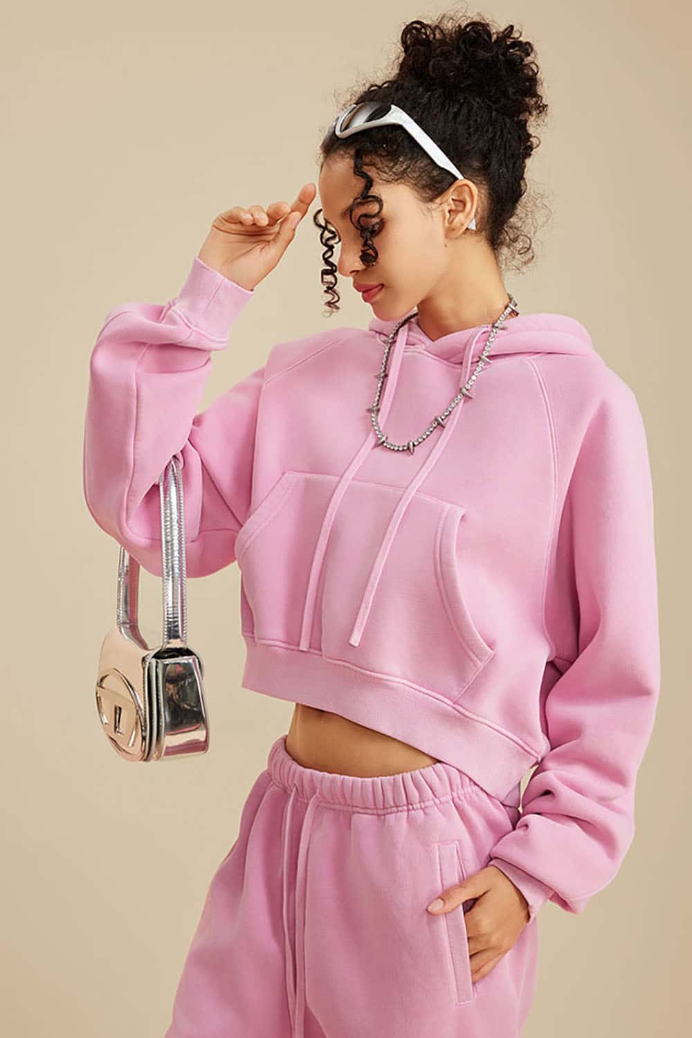 Vintage Washed Fleece-Lined Cropped Hoodie with Drop Shoulder Design