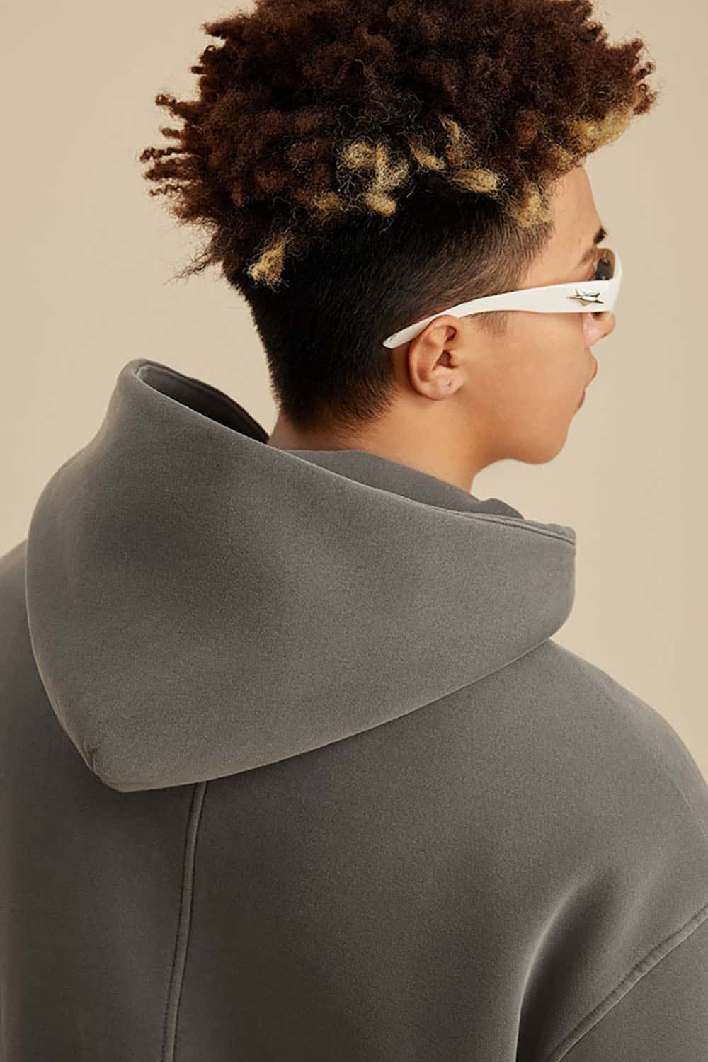 Heavyweight Fleece-Lined Hooded Vintage Wash Sweatshirt