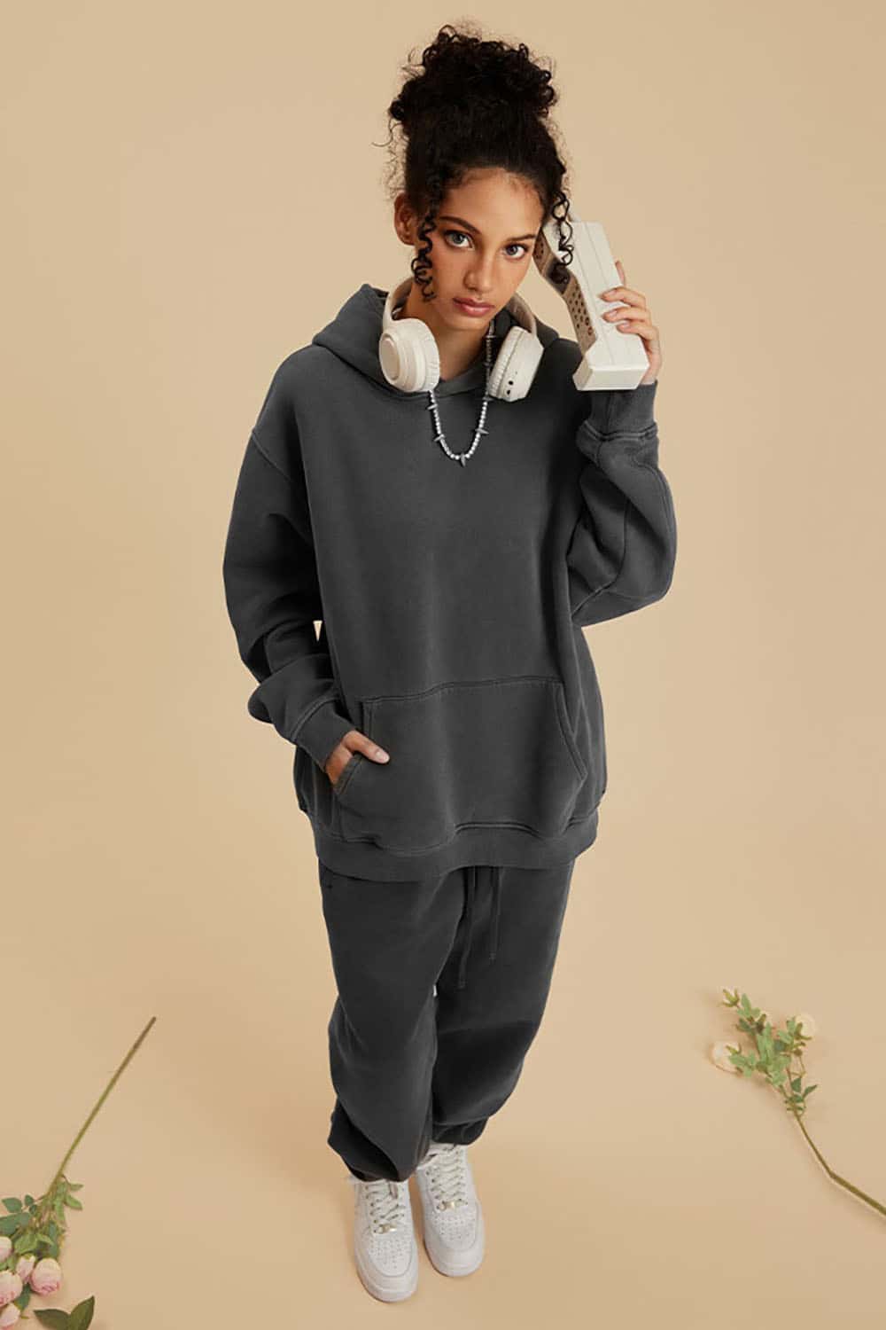 Heavyweight Fleece-Lined Hooded Vintage Wash Sweatshirt