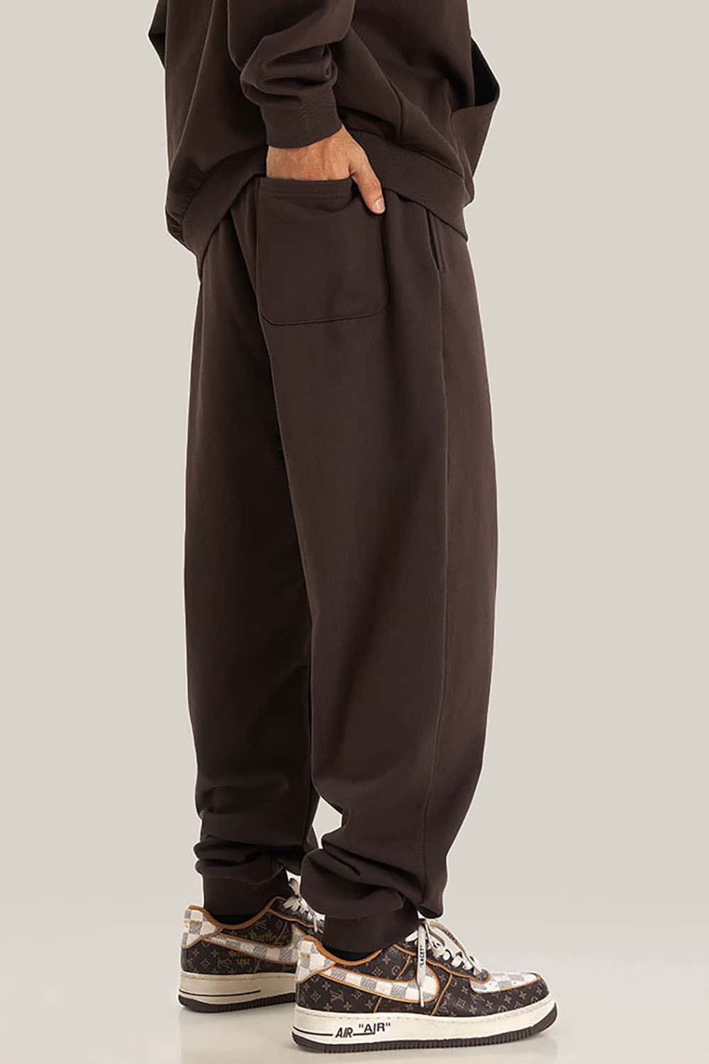 Loose Fit Elastic Cuff Casual Sport Joggers in Solid Color