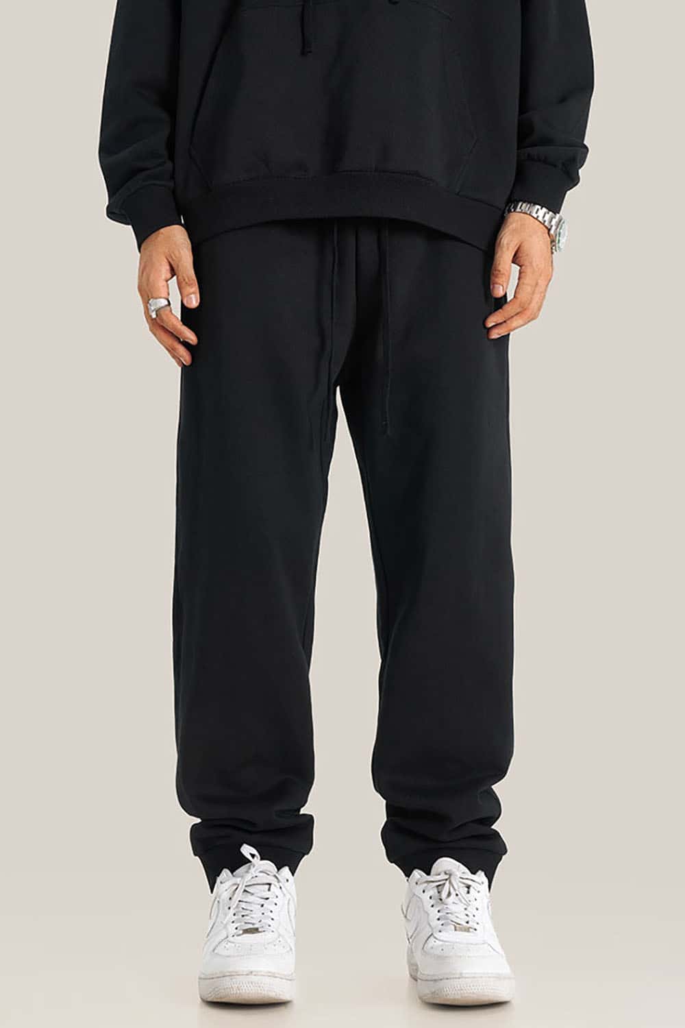 Loose Fit Elastic Cuff Casual Sport Joggers in Solid Color